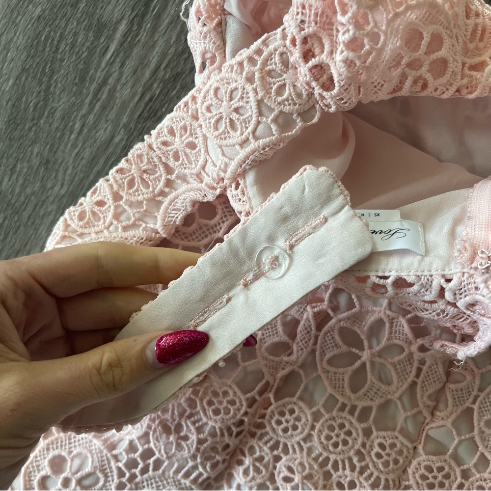 Lovers + Friends Happy Hour Lace Dress Blush Pink Revolve Size XS - Picture 5 of 10